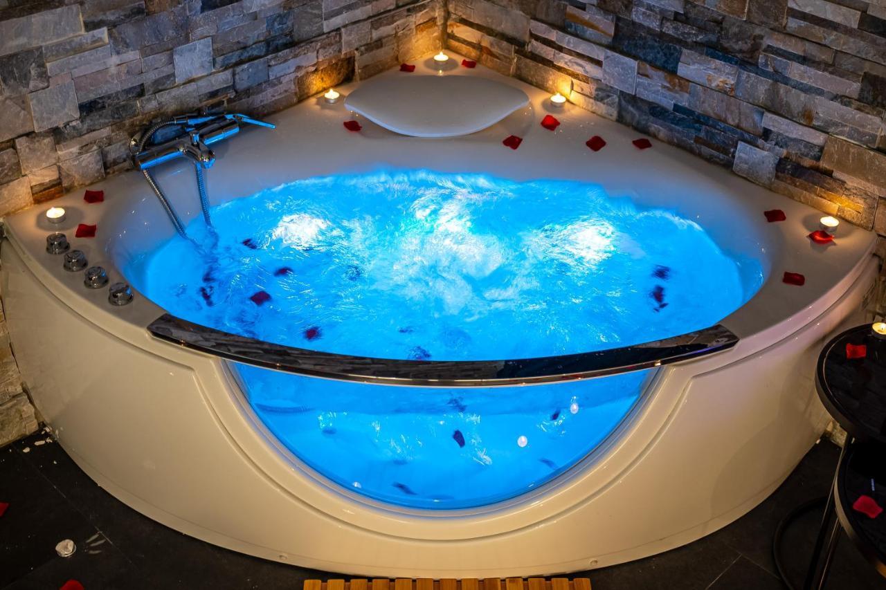 몽벨리에 Cocon Relax - Jacuzzi - Cinema 아파트 외부 사진